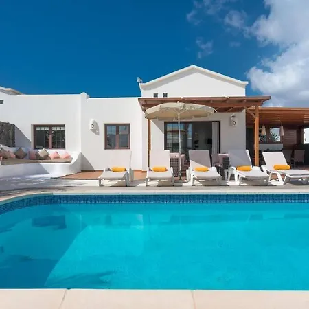 Villa Nueva *